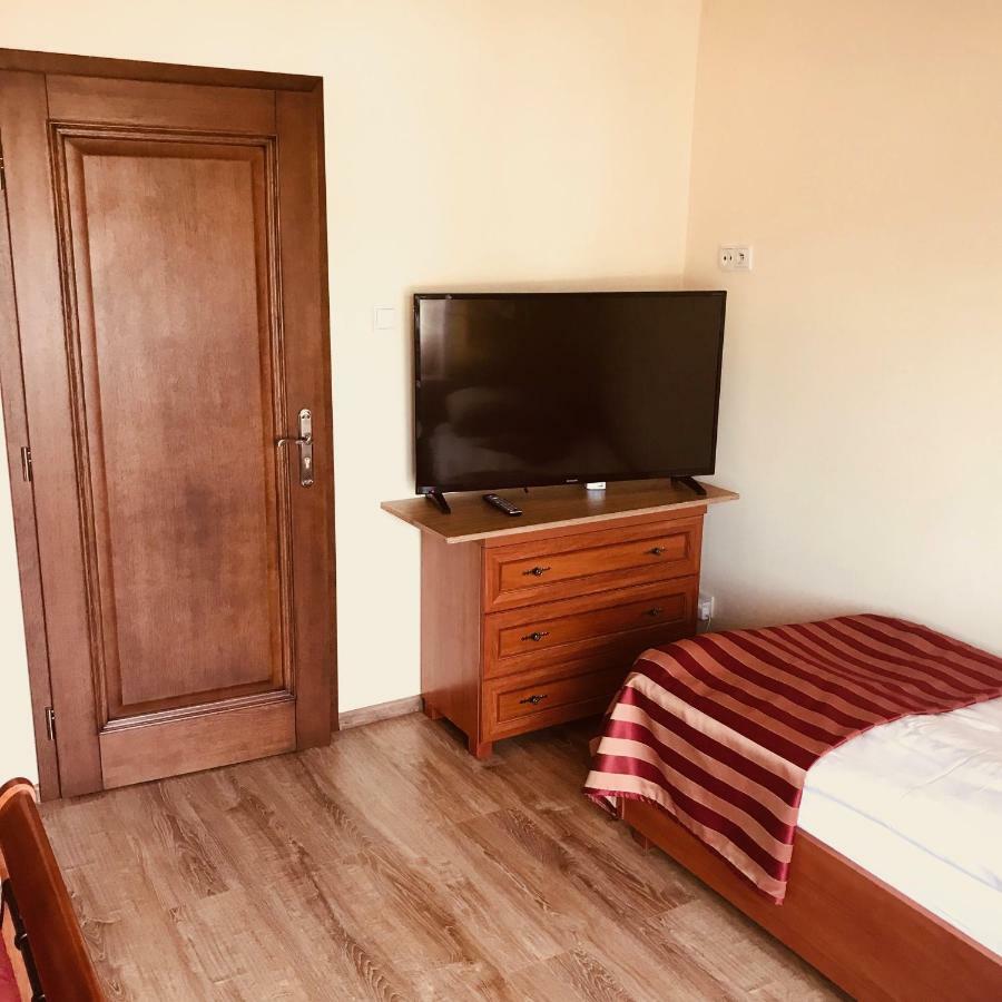 Pensjonat Nad Struga Apartment Strykow Luaran gambar