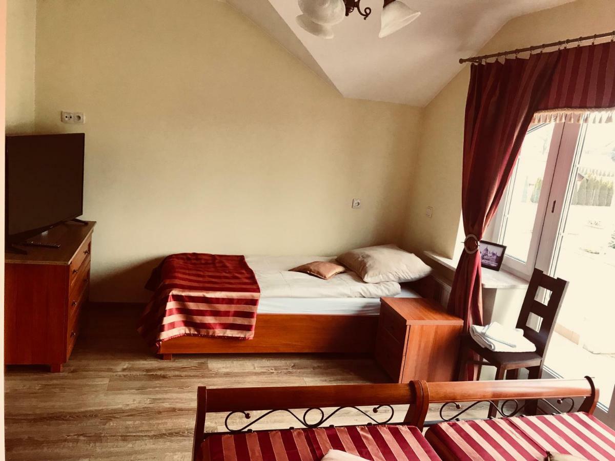 Pensjonat Nad Struga Apartment Strykow Luaran gambar